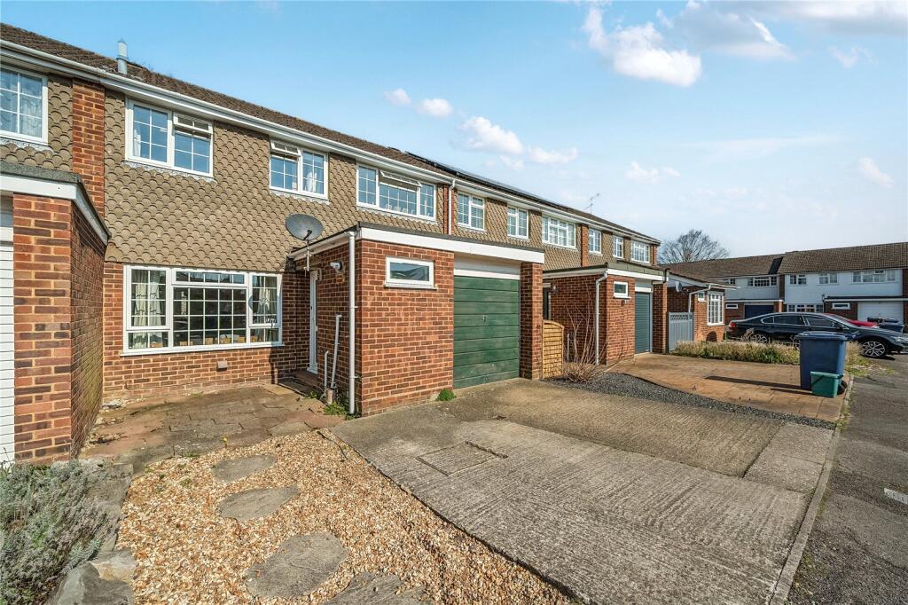 Main image of property: Llanaway Close, Godalming, Surrey, GU7