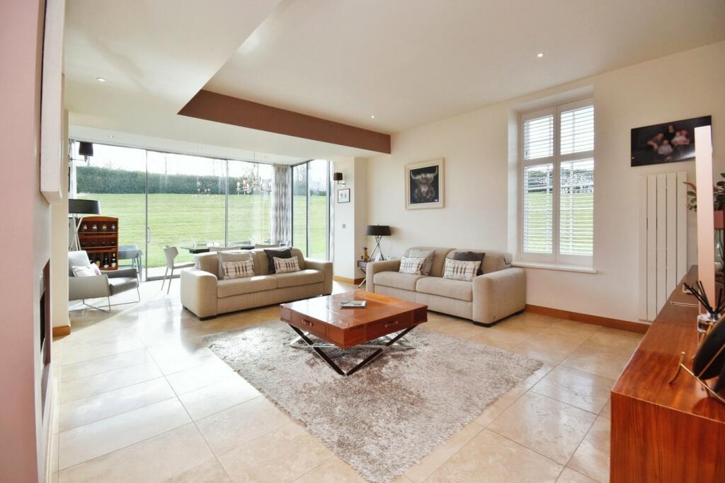 Additional property image - Hensol Castle Park, Hensol, Pontyclun, CF72