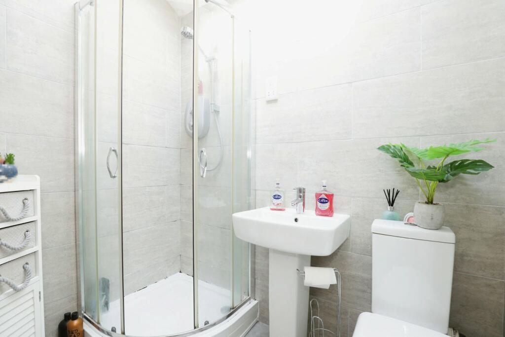 Additional property image - Montrose Court, Holmes Chapel, Crewe, CW4