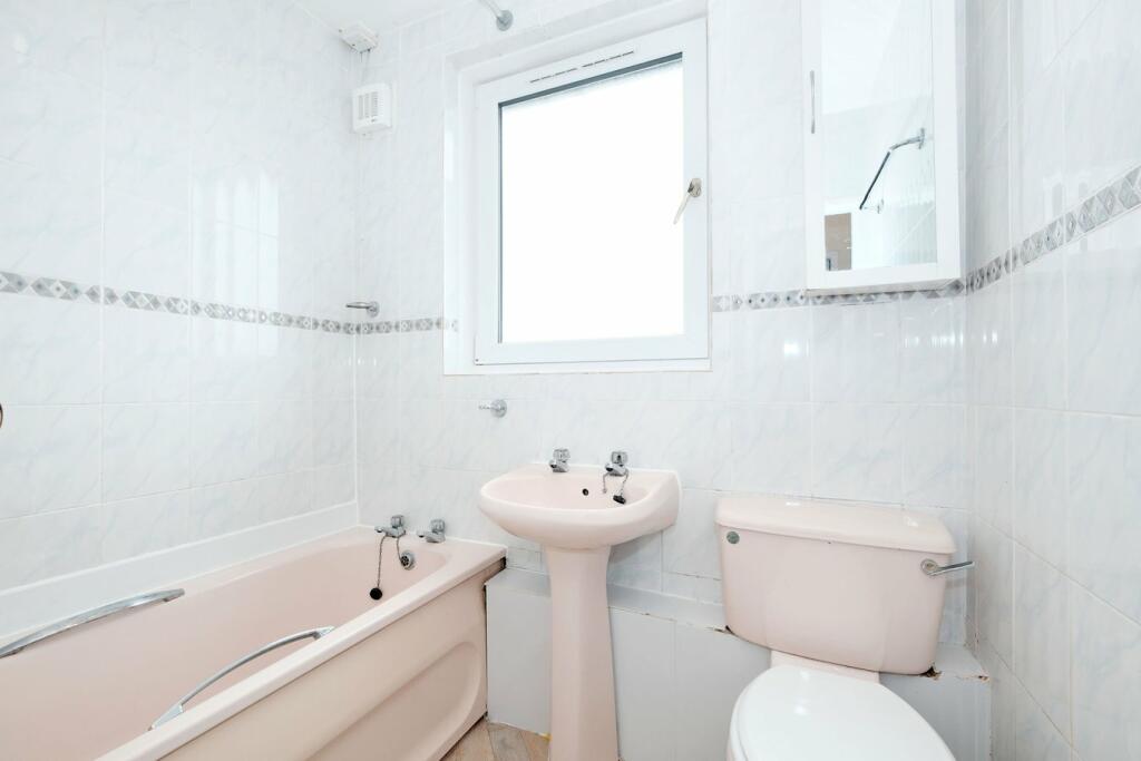 Additional property image - Davidson Drive, Aberdeen, AB16