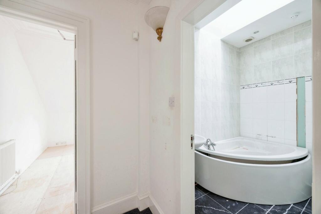 Additional property image - Carden Place, Aberdeen, AB10