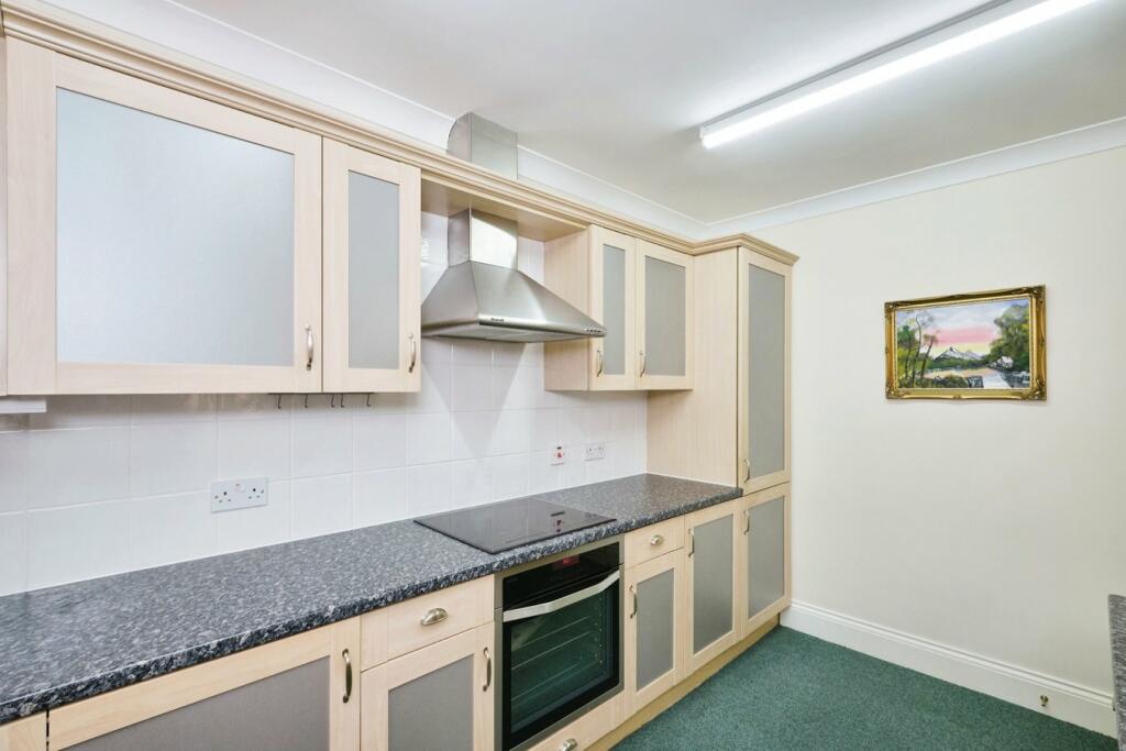 Additional property image - Caversham Place, Sutton Coldfield, B73