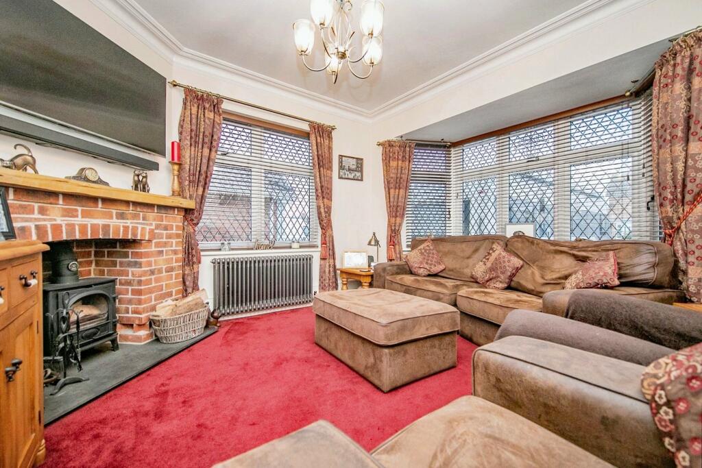 Additional property image - Arnold Road, Clacton-on-Sea, CO15