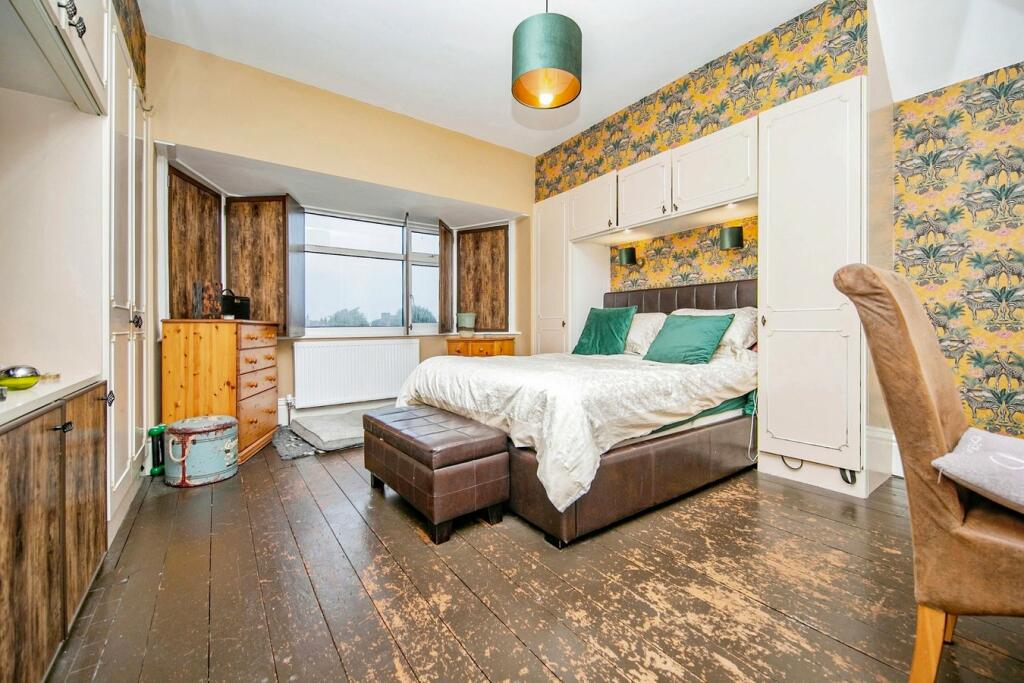 Additional property image - Arnold Road, Clacton-on-Sea, CO15
