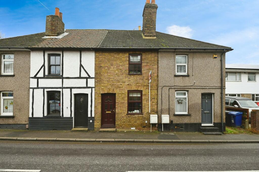 2 bedroom terraced house