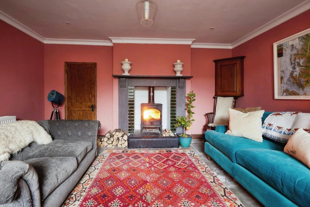 Additional property image - Ireson Villas, Wincanton, BA9