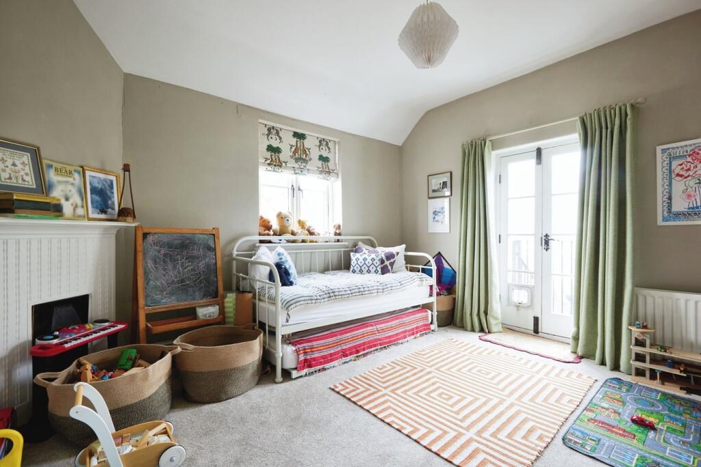 Additional property image - Ireson Villas, Wincanton, BA9