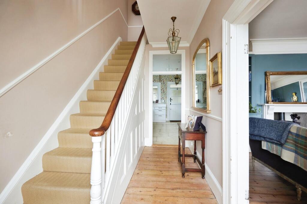 Additional property image - Ireson Villas, Wincanton, BA9