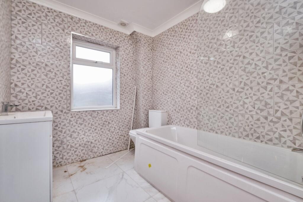 Additional property image - Upper Grosvenor Road, Birmingham, B20