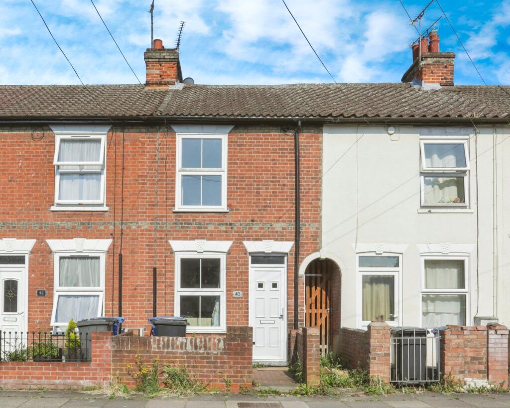 Main image of property: Rendlesham Road, Ipswich, IP1