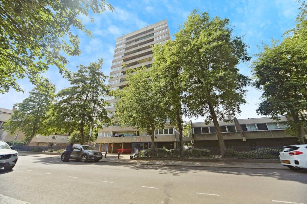 Main image of property: Blackshaw Road, London, SW17