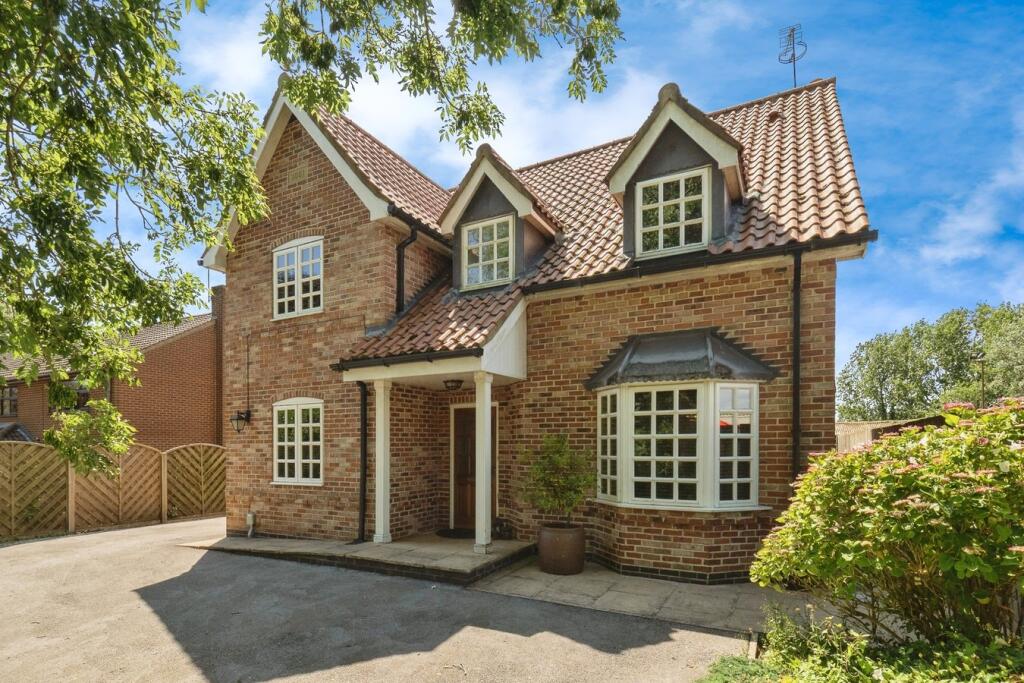 Main image of property: Main Street, Lelley, Hull, HU12
