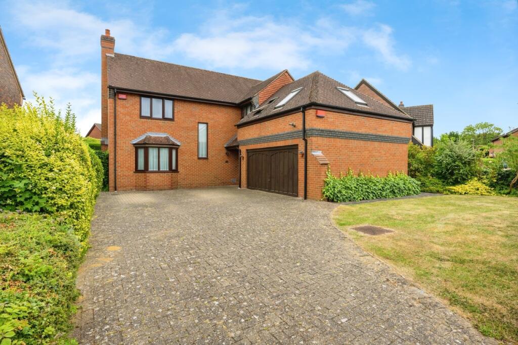 Main image of property: Boulters Lock, Giffard Park, Milton Keynes, MK14