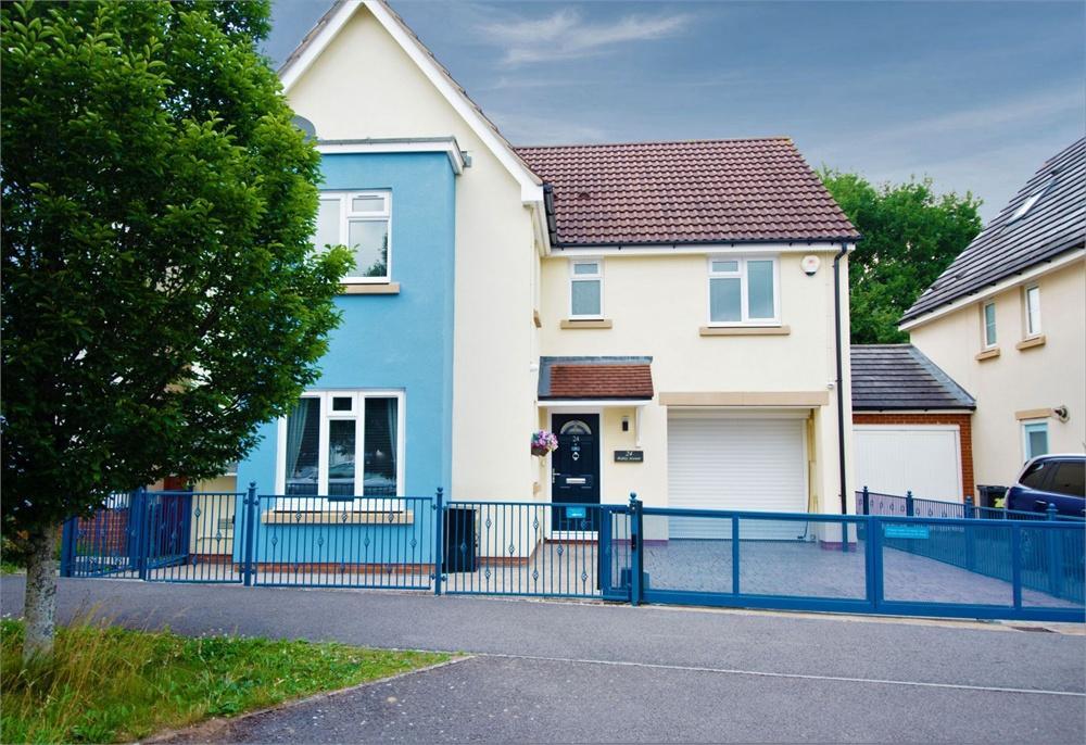 4 bedroom detached house for sale in Ridley Avenue, Mangotsfield