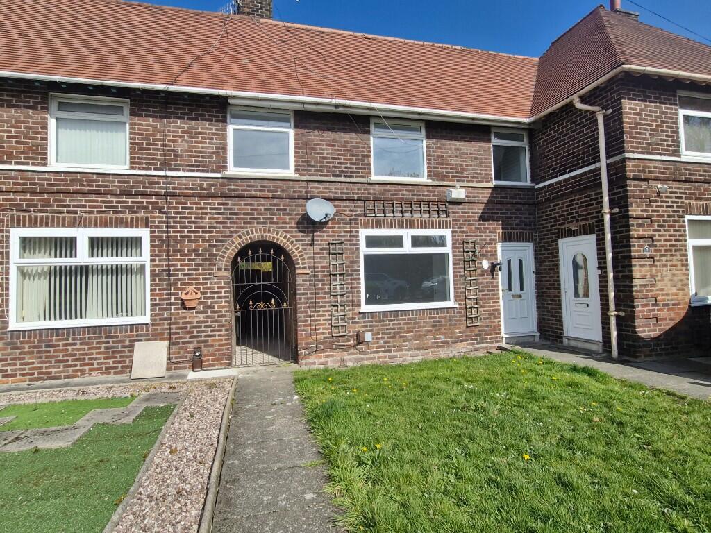 Main image of property: Greenway, CH62