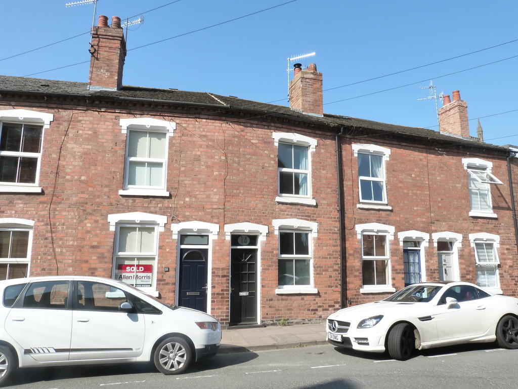 2 bedroom terraced house for sale in Severn Street, WR1