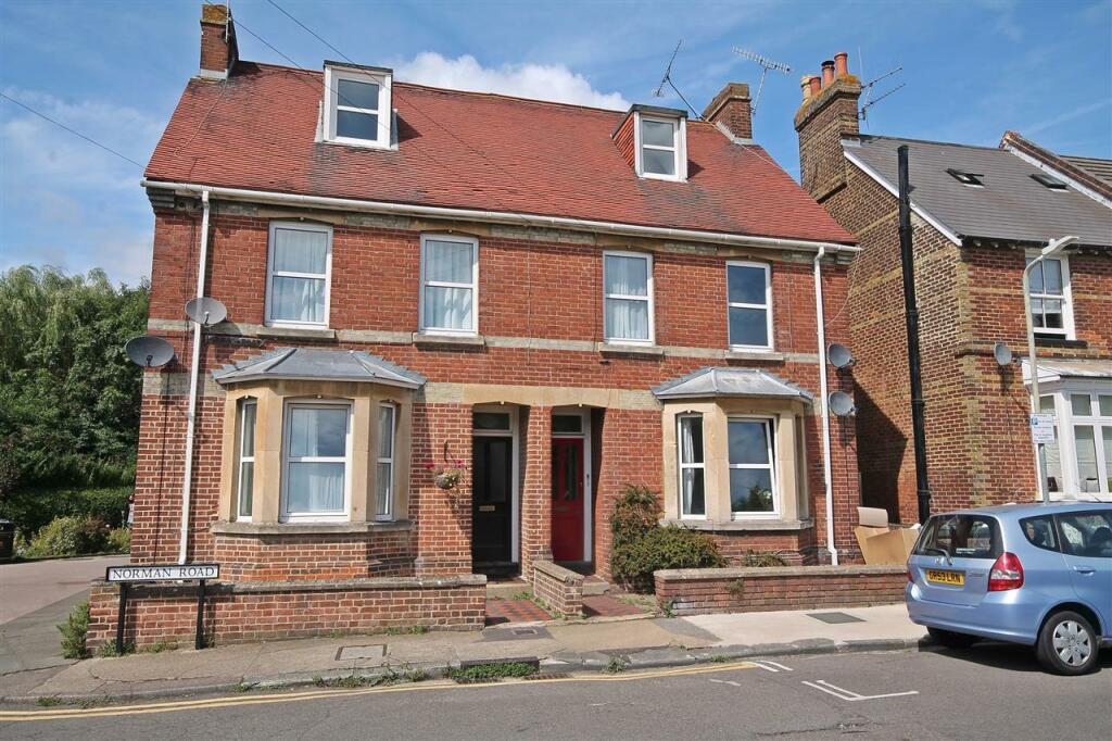 1 bedroom apartment for rent in Norman Road, Canterbury, CT1