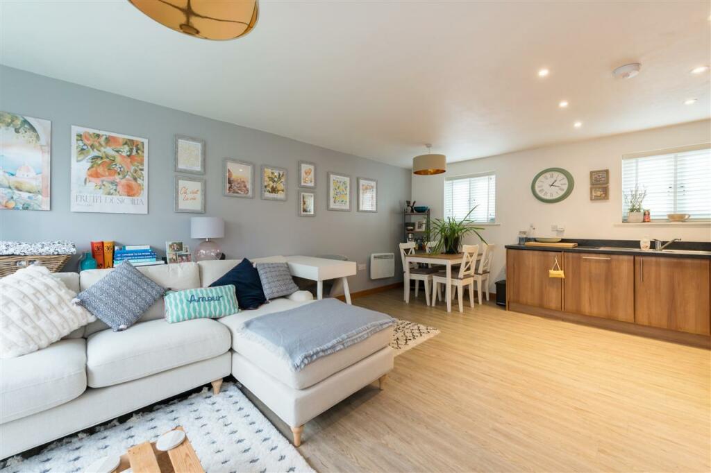 Additional property image - Waters Edge, Canterbury