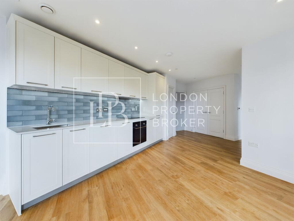 Main image of property: 26 Palmer Street, Reading, RG1