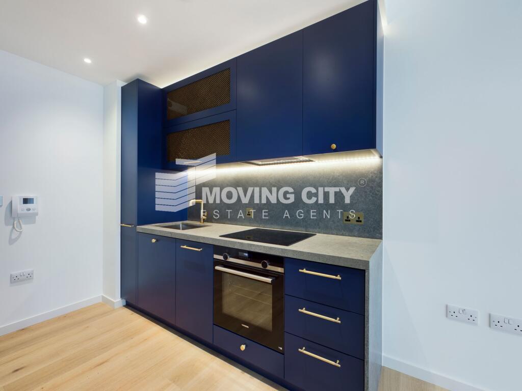 Main image of property: Goodluck Hope Walk, Dulke House, E14
