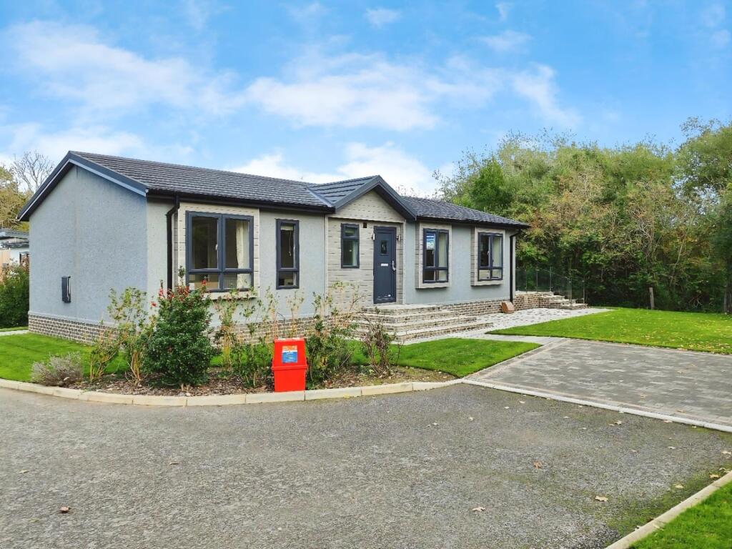 Main image of property: Benham Lane, Riseley, Reading