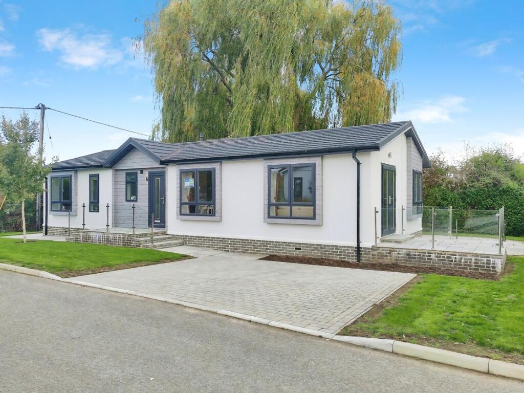 Main image of property: Benham Lane, Riseley, Reading