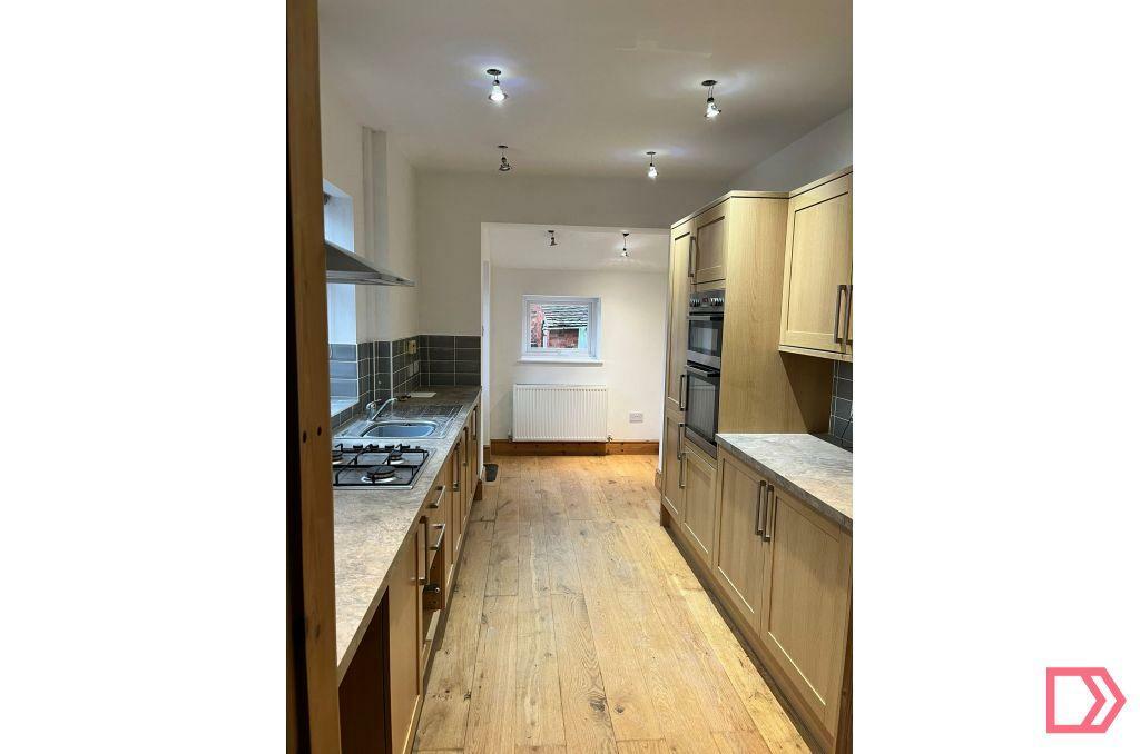 3 bedroom semidetached house for rent in Crewe Road, Sandbach