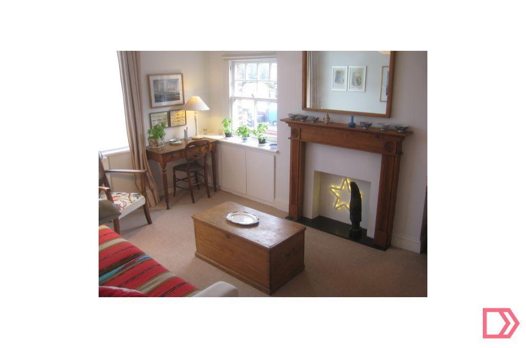 Main image of property: B Cricklewood Lane, London, NW2