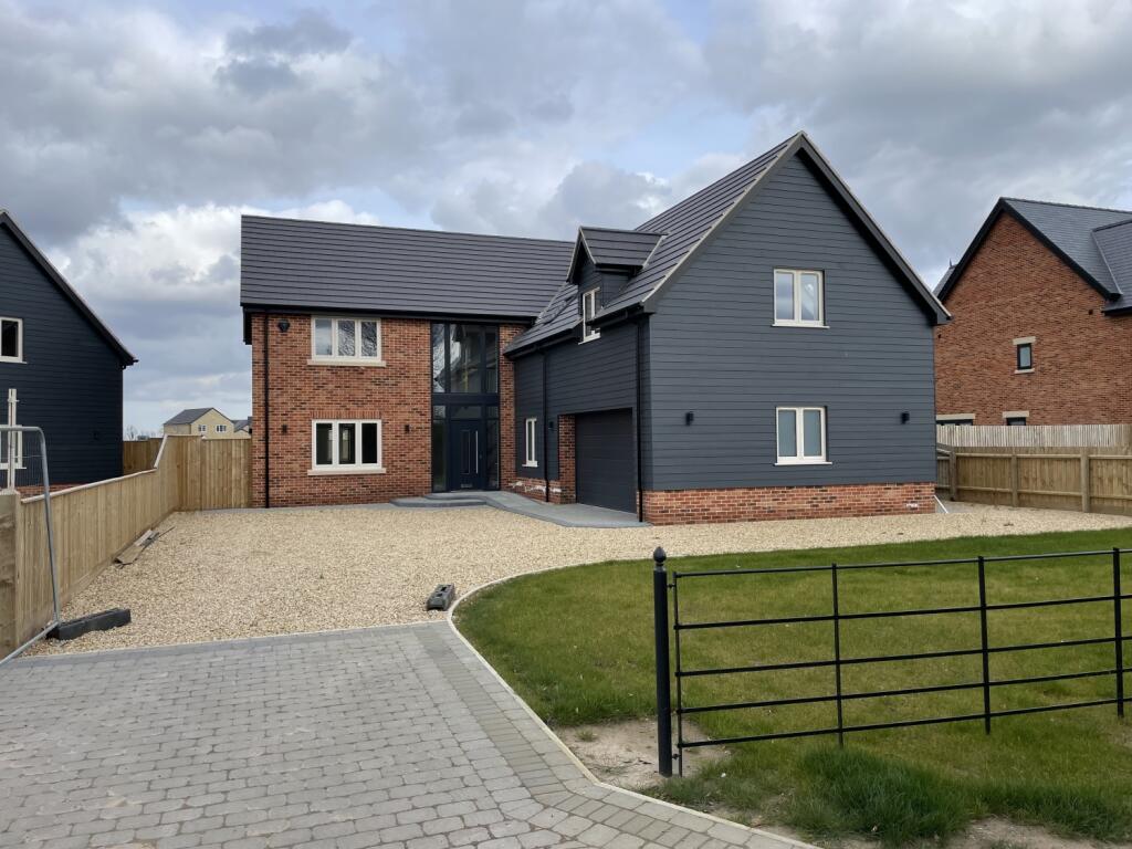 5 bedroom detached house for sale in Northons Lane, Holbeach, Spalding