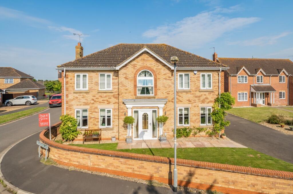 4 bedroom detached house for sale in Braybrooks Way, Moulton Chapel