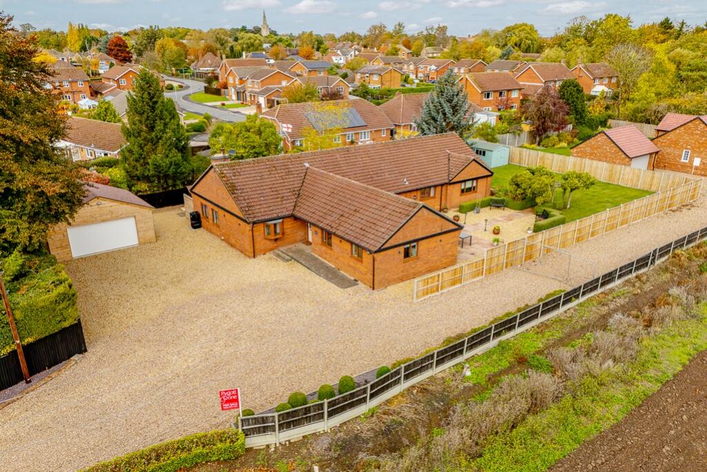 Main image of property: Towndam Lane, Donington, Spalding, Lincolnshire, PE11