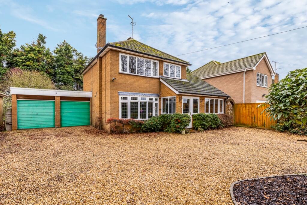 Main image of property: Damgate Road, Holbeach, Spalding, Lincolnshire, PE12