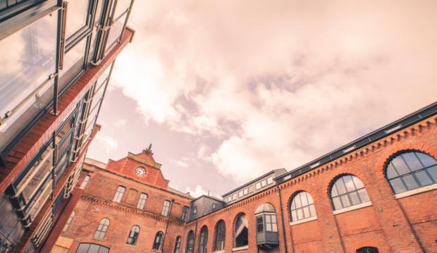 Main image of property: Flat 25, Queen's Brewery Court, 46 Moss Lane West, Manchester, M15 5FB