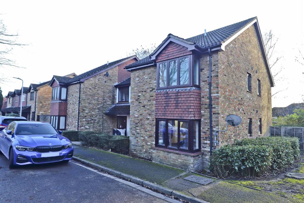 Main image of property: Gell Close, Ickenham, UB10