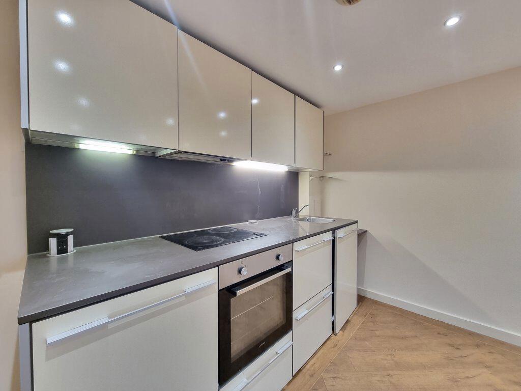 Main image of property: Braunstone Gate, Leicester