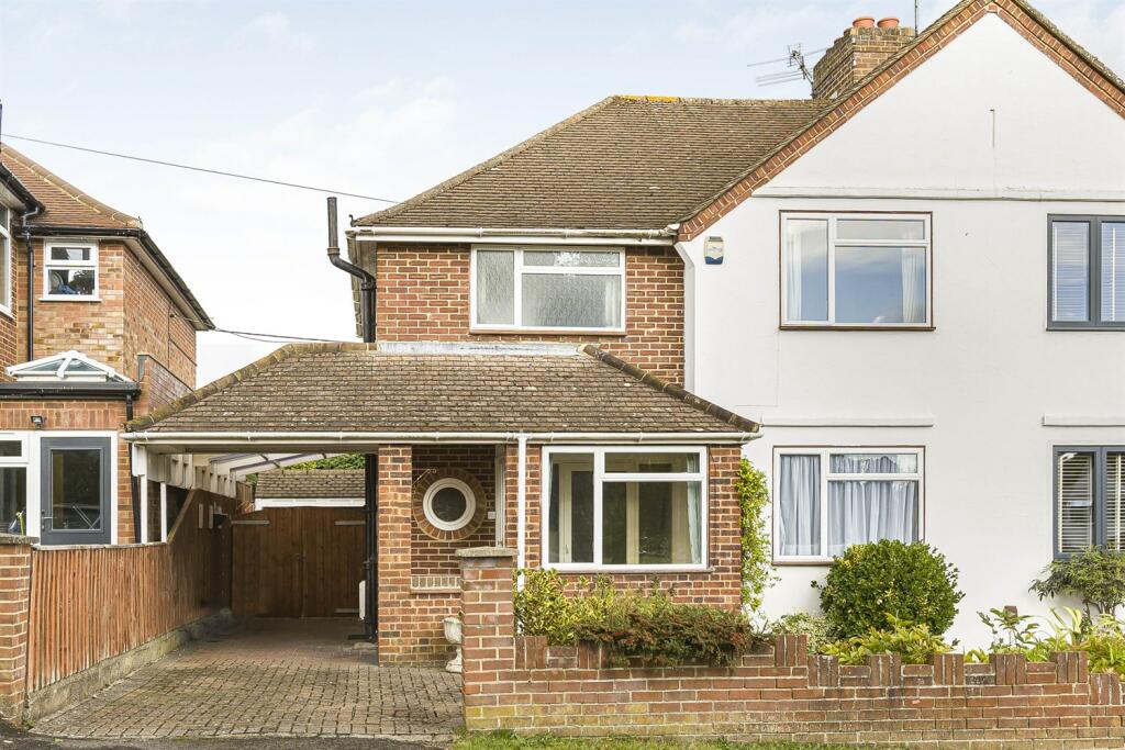 Main image of property: Oak Tree Avenue, Marlow