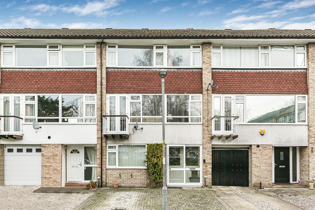 Main image of property: Rookery Court, Marlow
