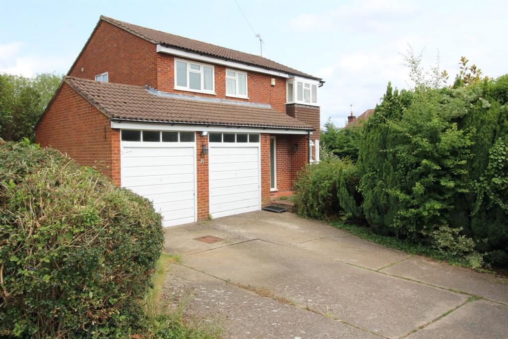 Main image of property: Redshots Close, Marlow