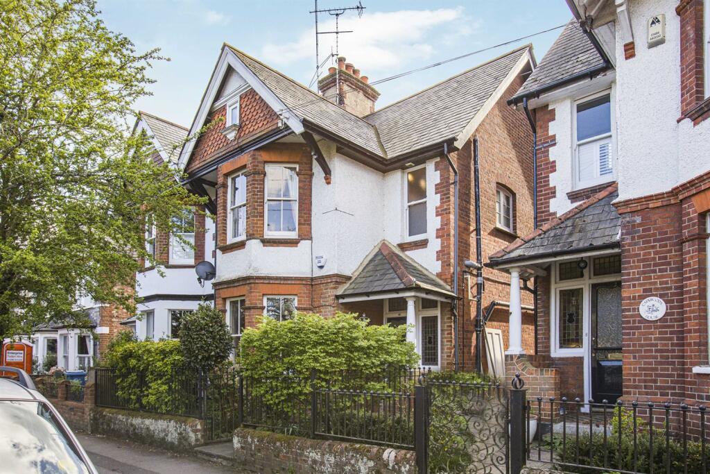 Main image of property: Station Rise, Marlow