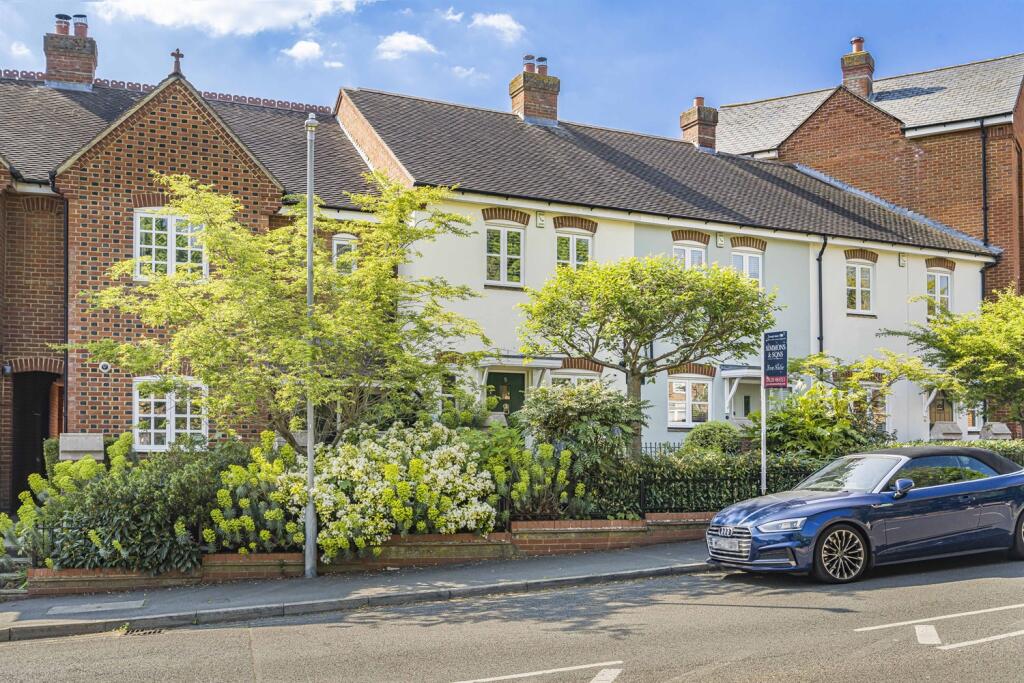 Main image of property: Malthouse Way, Marlow