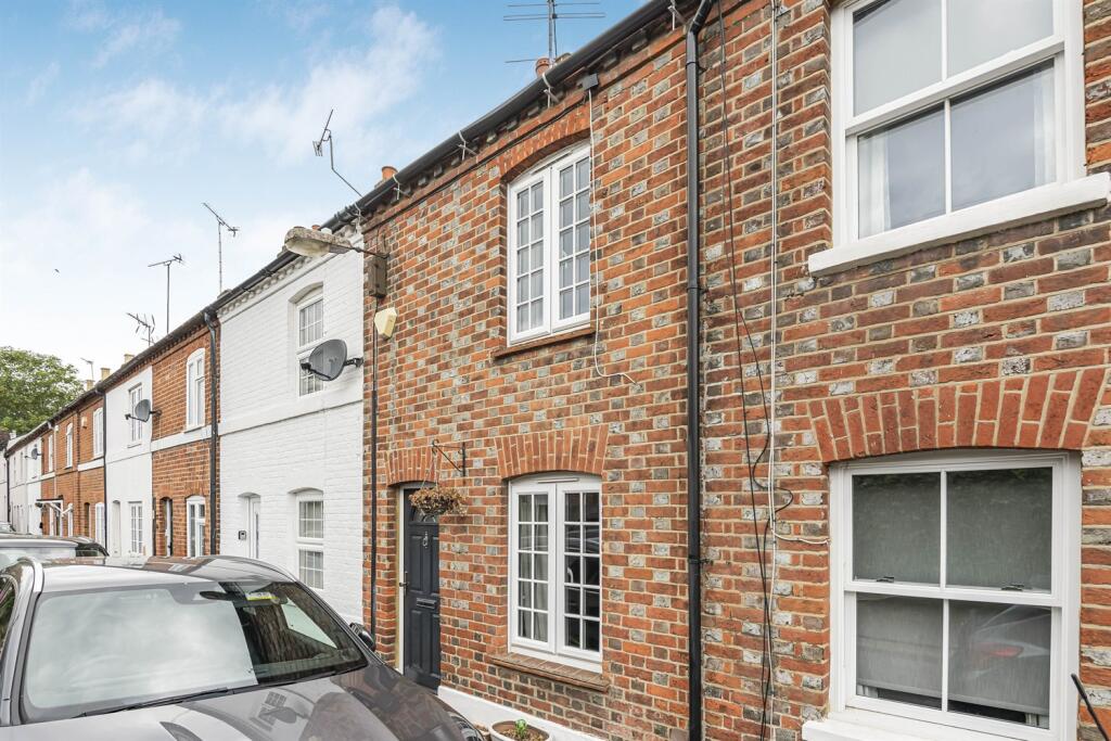 Main image of property: South Place, Marlow
