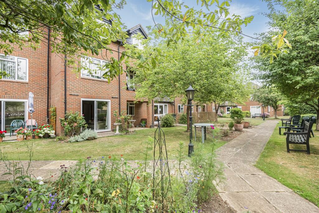 Main image of property: Retirement Apartment - Trinity Court, Marlow