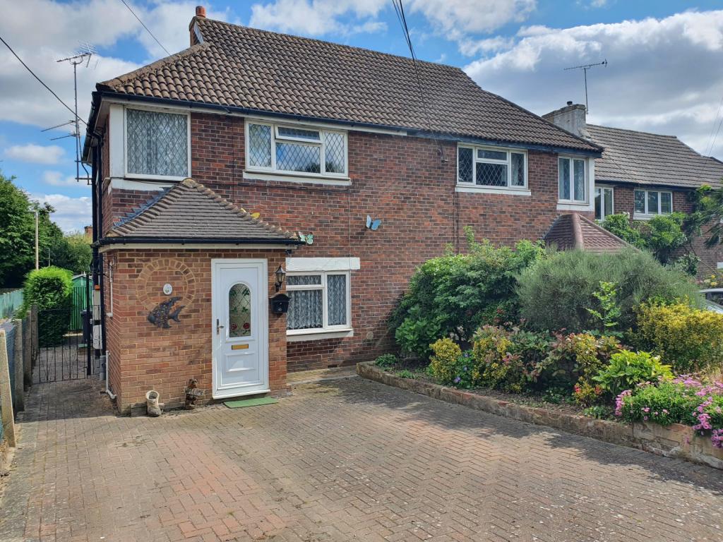 3 bedroom semidetached house for sale in Little Marlow Road, Marlow, SL7