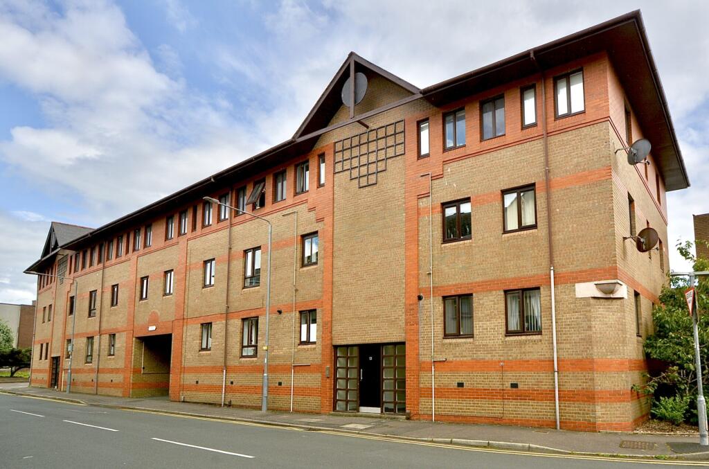 Main image of property: 12B Garden Street, Ayr, KA8 0BB