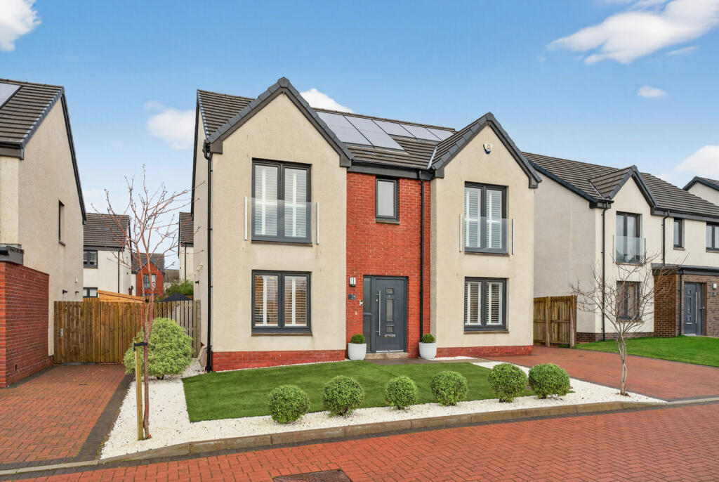 Main image of property: 14 Tower Way, Mauchline, KA5 5DN