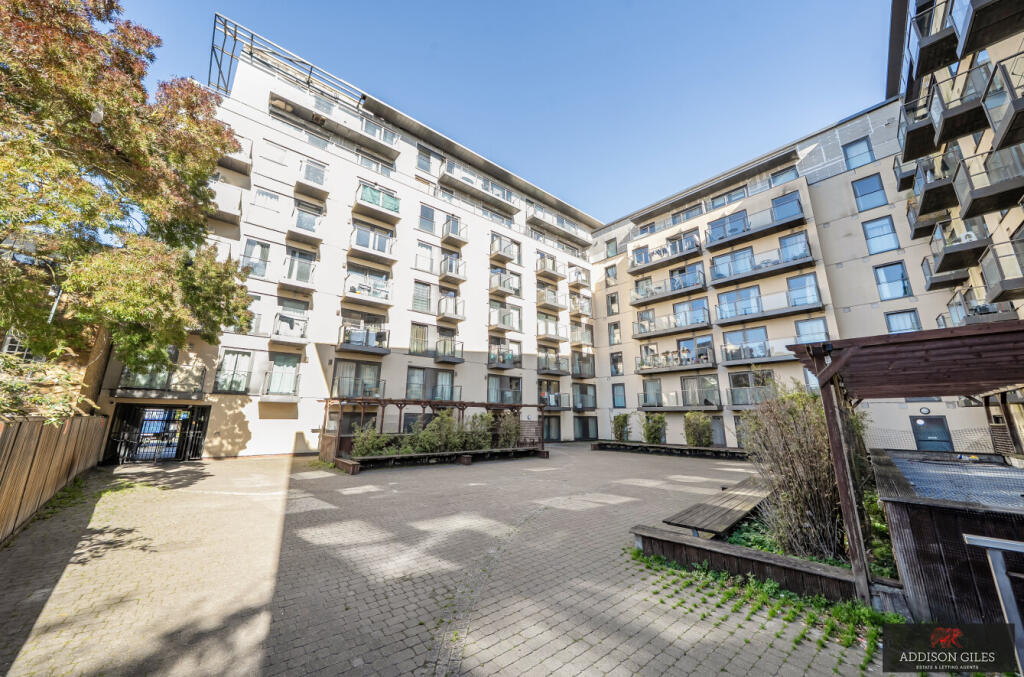 Main image of property: High Street, Slough, Berkshire, SL1