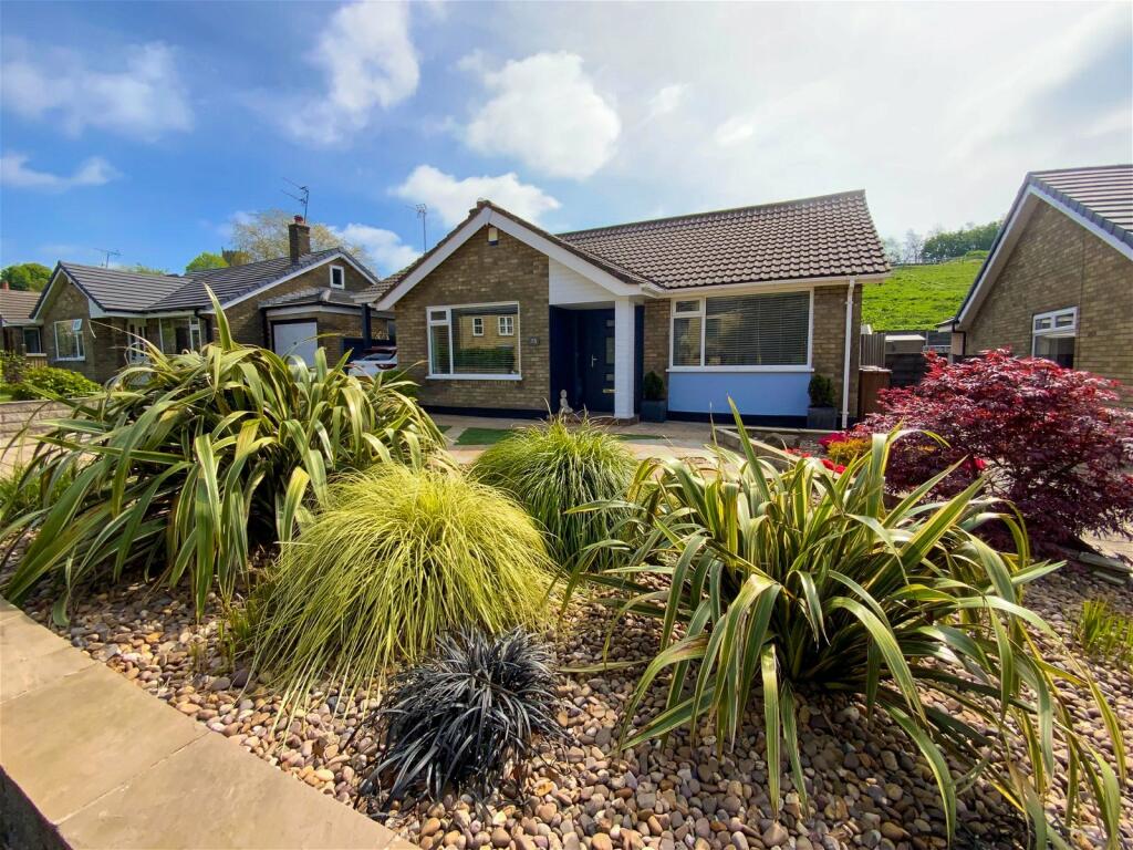 2 bedroom detached bungalow for sale in Broadbottom Road, Mottram, SK14