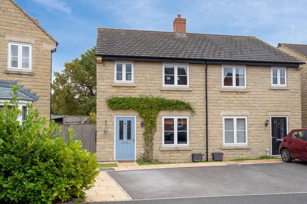 Main image of property: Hawthorn Drive, GLOSSOP, SK13 7DB