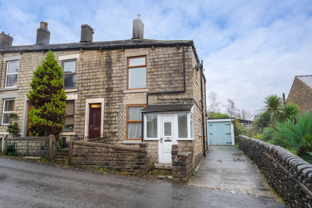 Main image of property: New Road, Tintwistle, Glossop, SK13 1JN