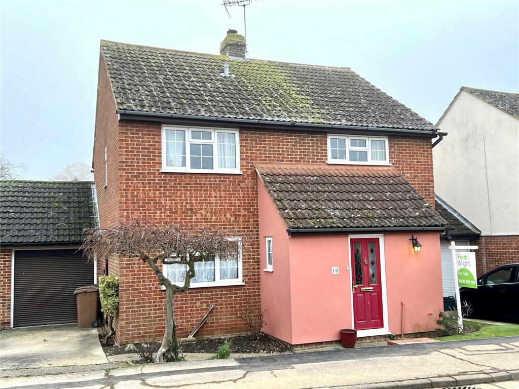4 bedroom link detached house for sale in Audley Road, Great Leighs